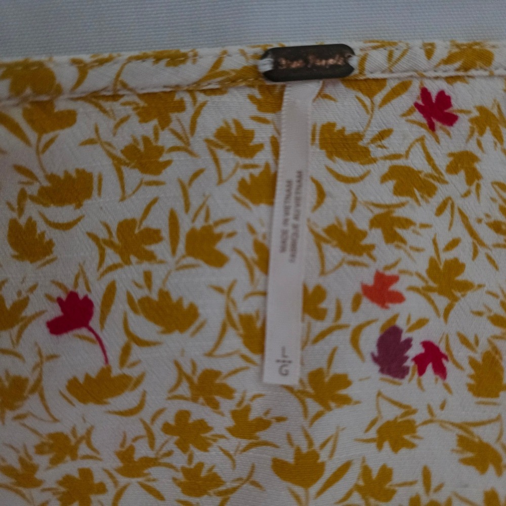 Free People Yellow Ditsy Floral Short Sleeve Full Bloom Midi Dress Women's Large - Picture 9 of 12